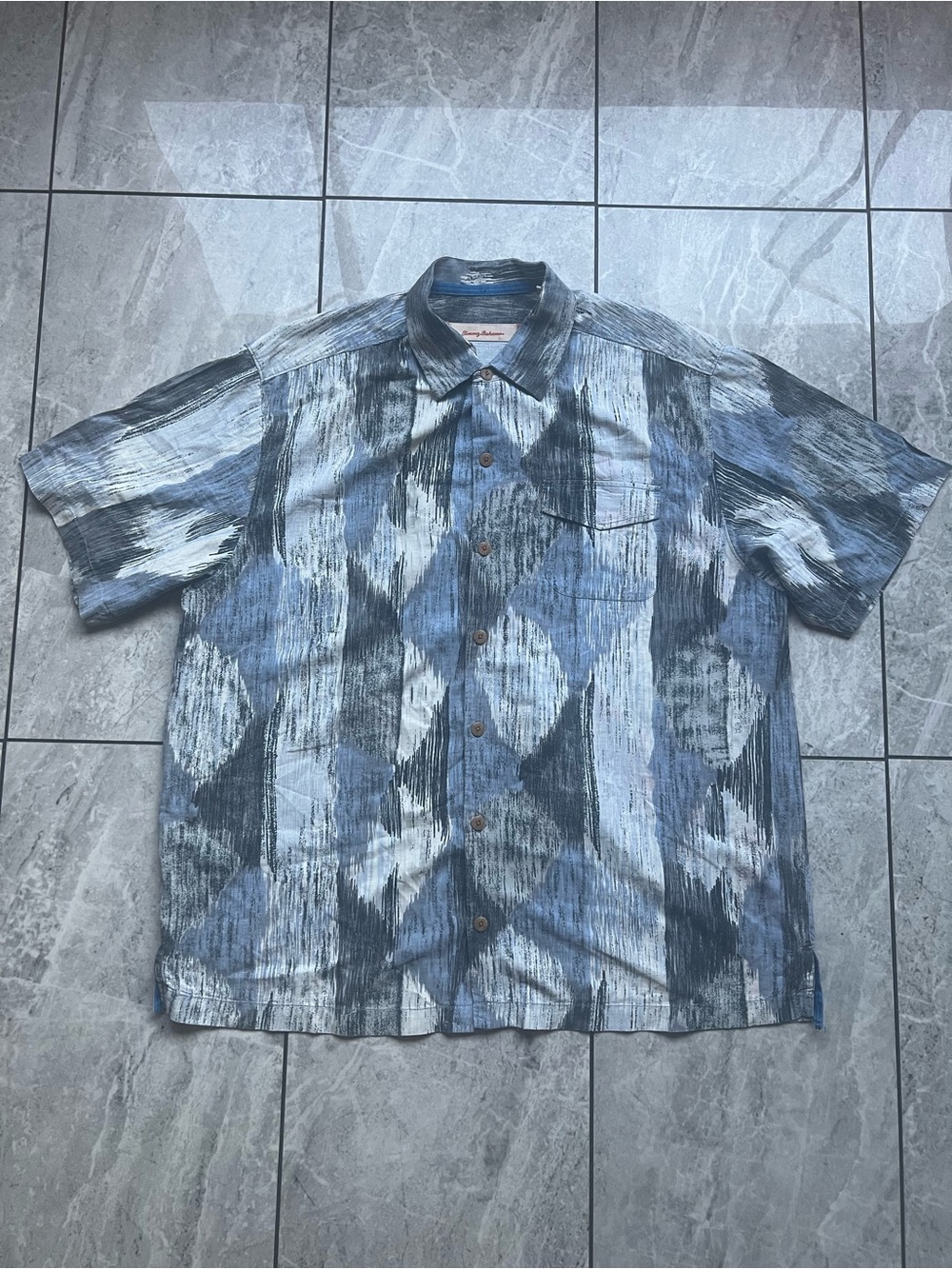 Tommy Bahama Men's 100% Silk Short Sleeve Button Down Abstract Ikat Shirt Sz XL